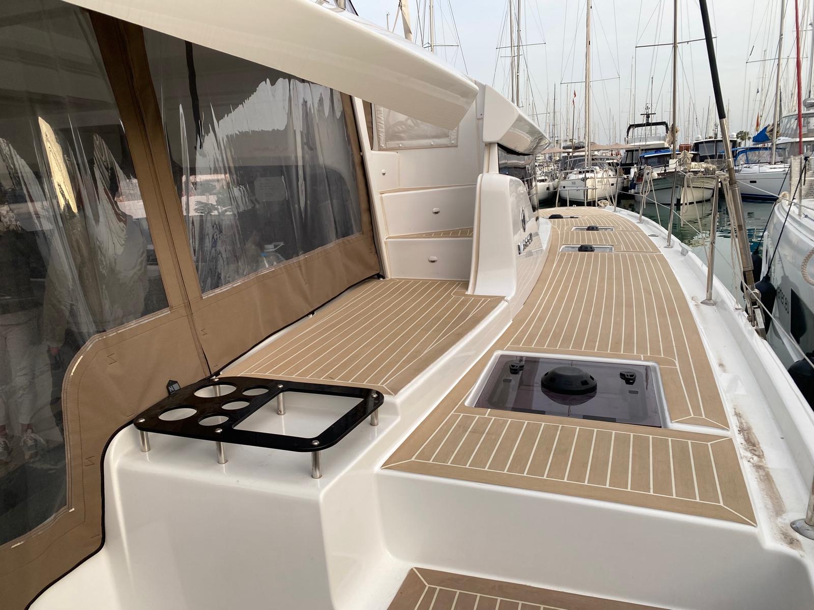 Lagoon 46 OW - 3 + 2 cab. — photo 51