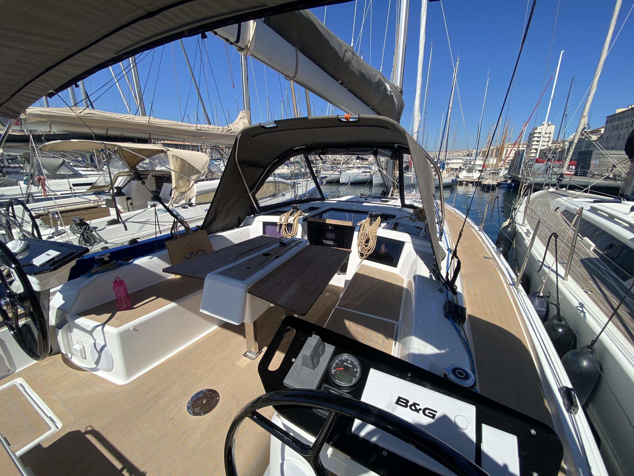 Dufour 37 - 3 cab. — photo 4