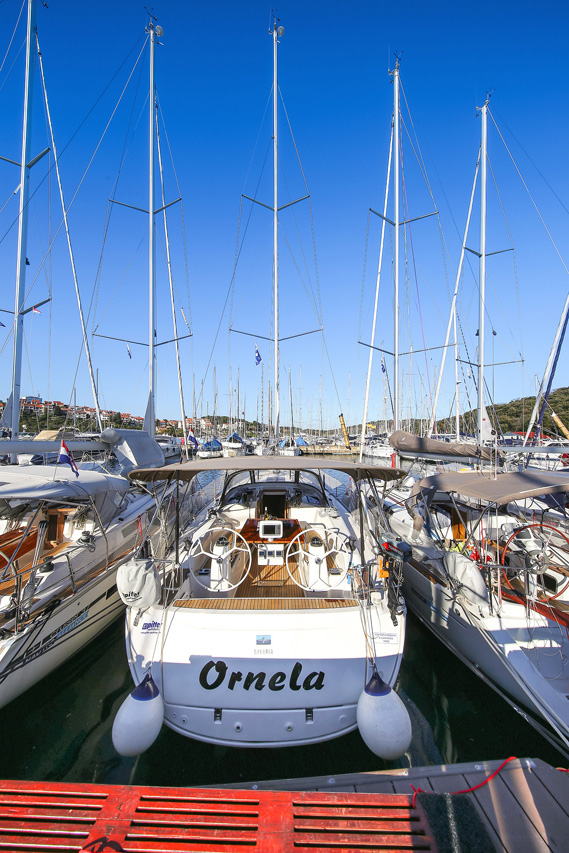 Bavaria Cruiser 40 Avantgarde — photo 4