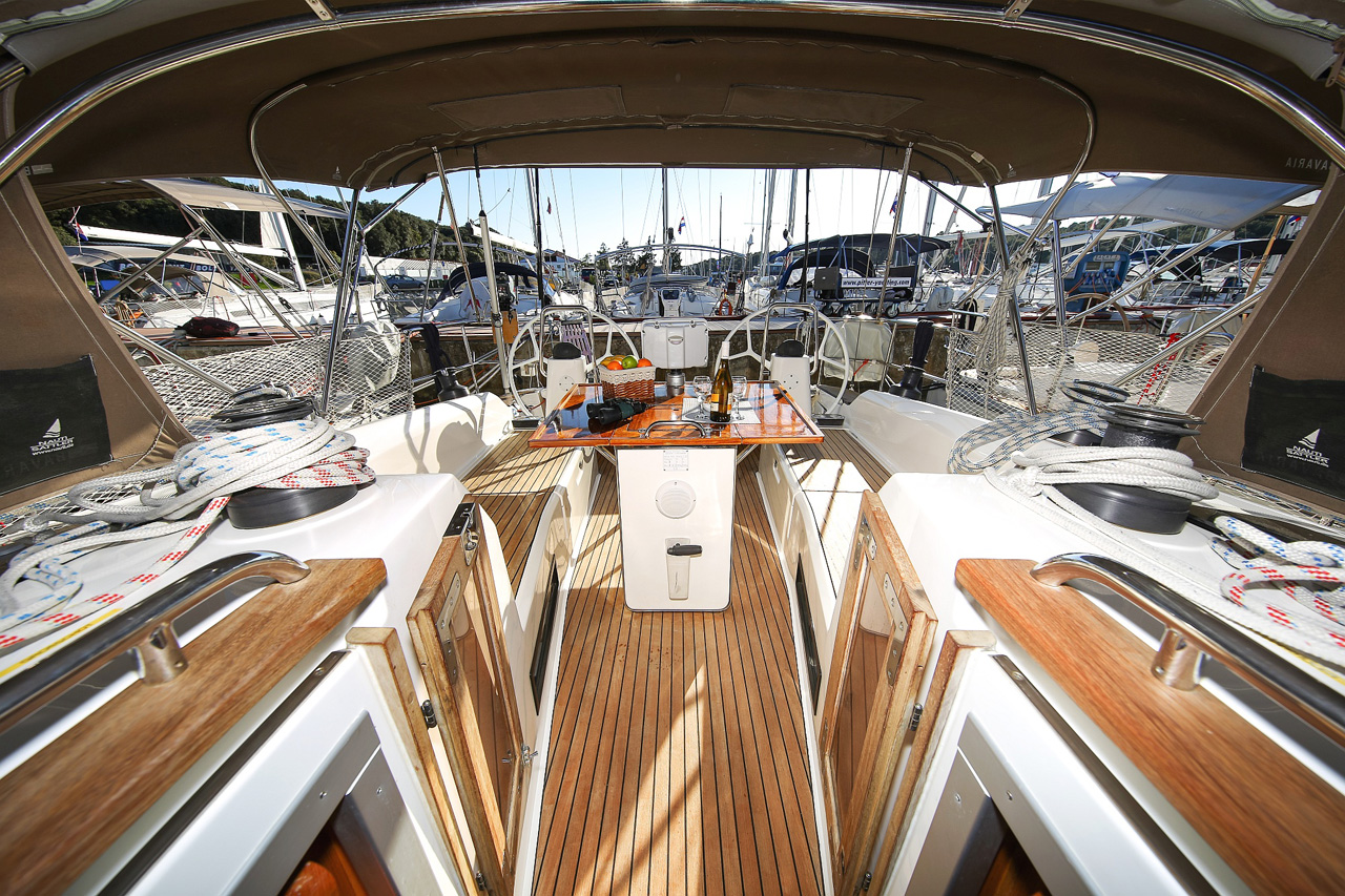 Bavaria Cruiser 40 Avantgarde — photo 8