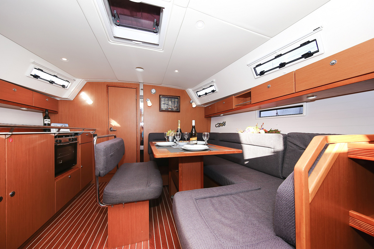 Bavaria Cruiser 40 Avantgarde — photo 9