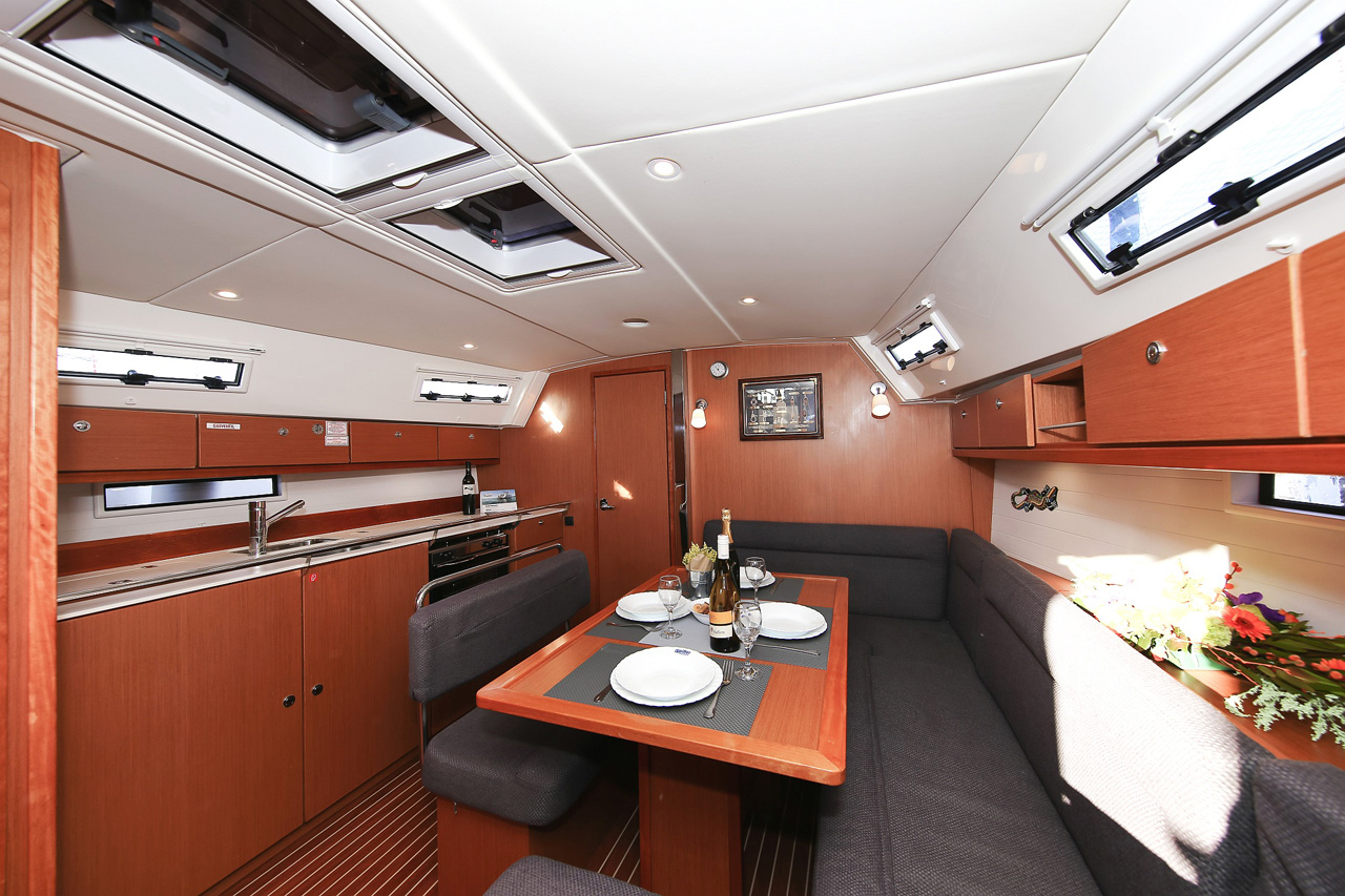 Bavaria Cruiser 40 Avantgarde — photo 10