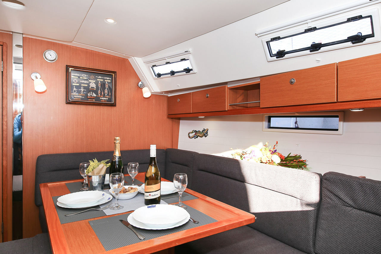 Bavaria Cruiser 40 Avantgarde — photo 11