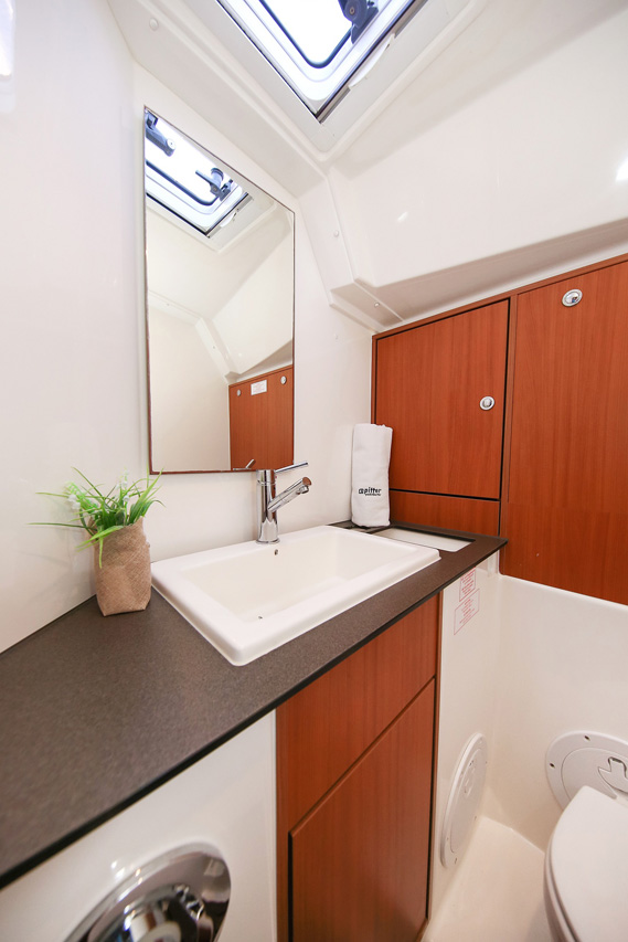 Bavaria Cruiser 40 Avantgarde — photo 21