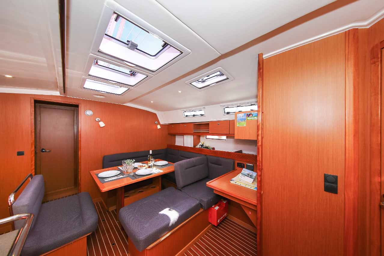 Bavaria Cruiser 45 - 4 cab. — photo 12