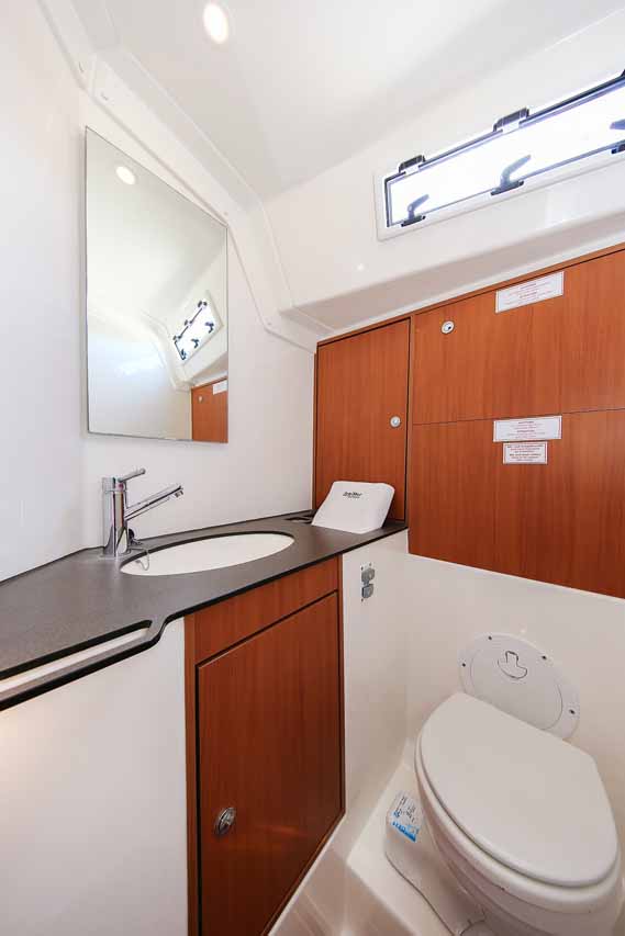 Bavaria Cruiser 45 - 4 cab. — photo 23