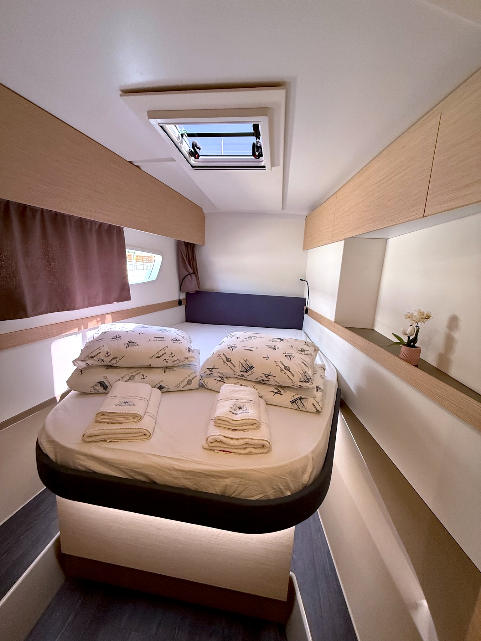 Fountaine Pajot Astrea 42 - 4 + 2 cab. — photo 23