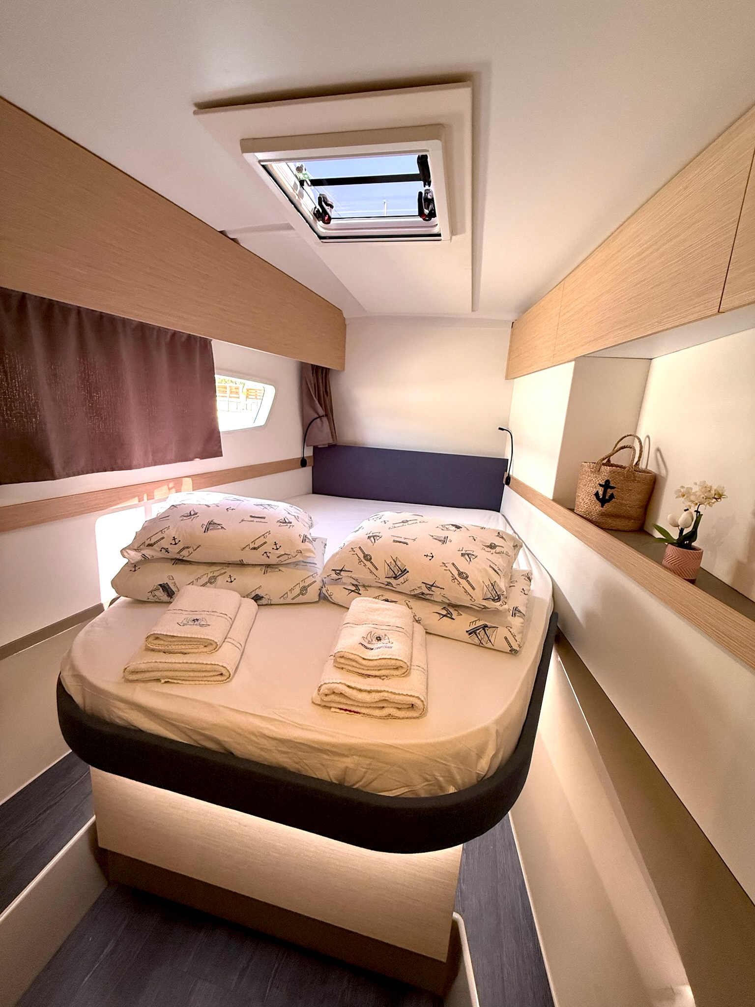 Fountaine Pajot Astrea 42 - 4 + 2 cab. — photo 25