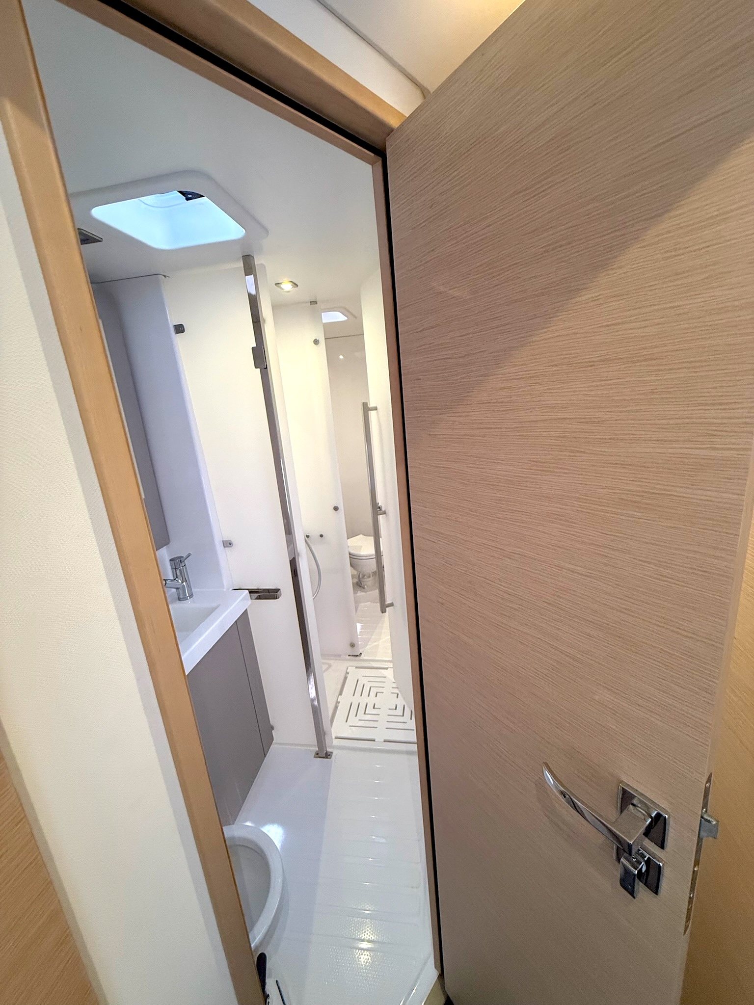 Fountaine Pajot Astrea 42 - 4 + 2 cab. — photo 32