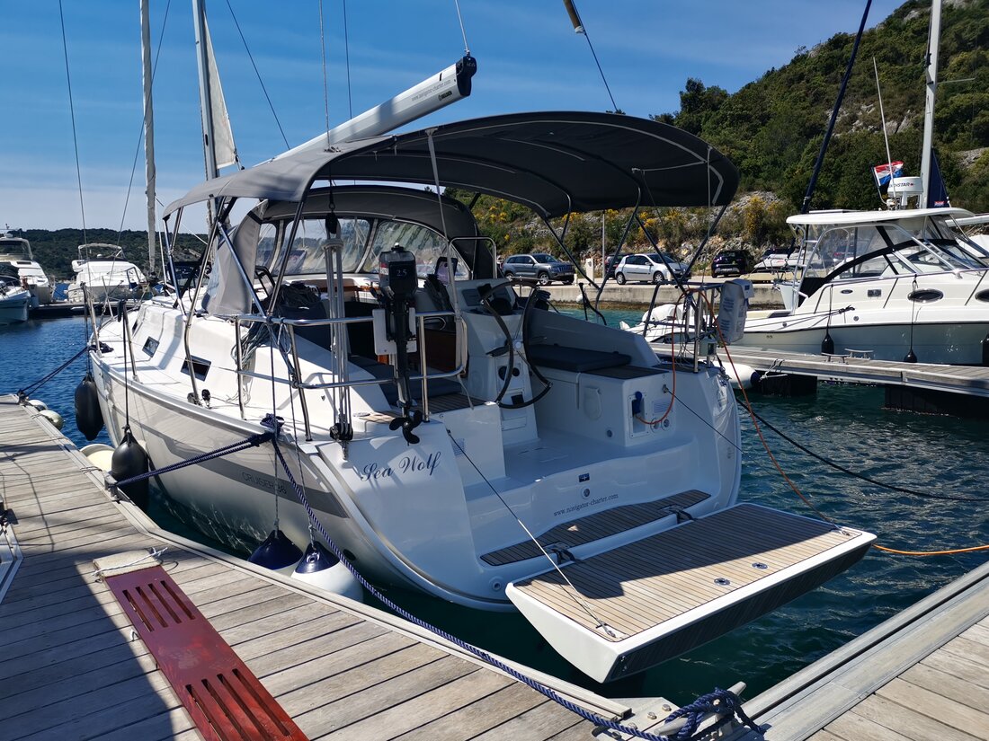 Bavaria Cruiser 36 — photo 3