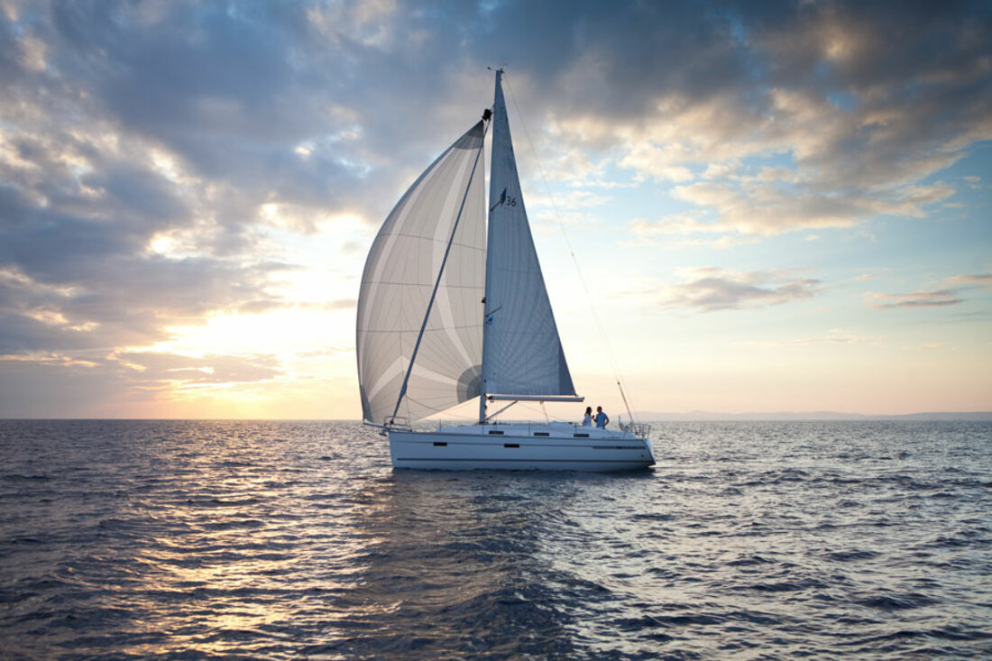 Bavaria Cruiser 36 — photo 10