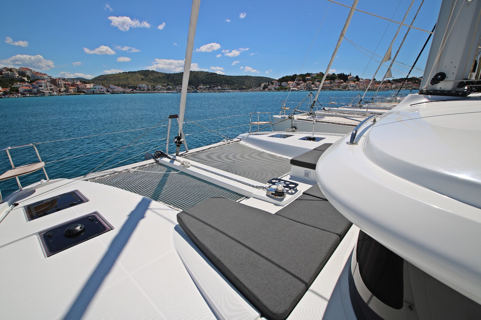Lagoon 43 - 3 + 2 cab. — photo 14