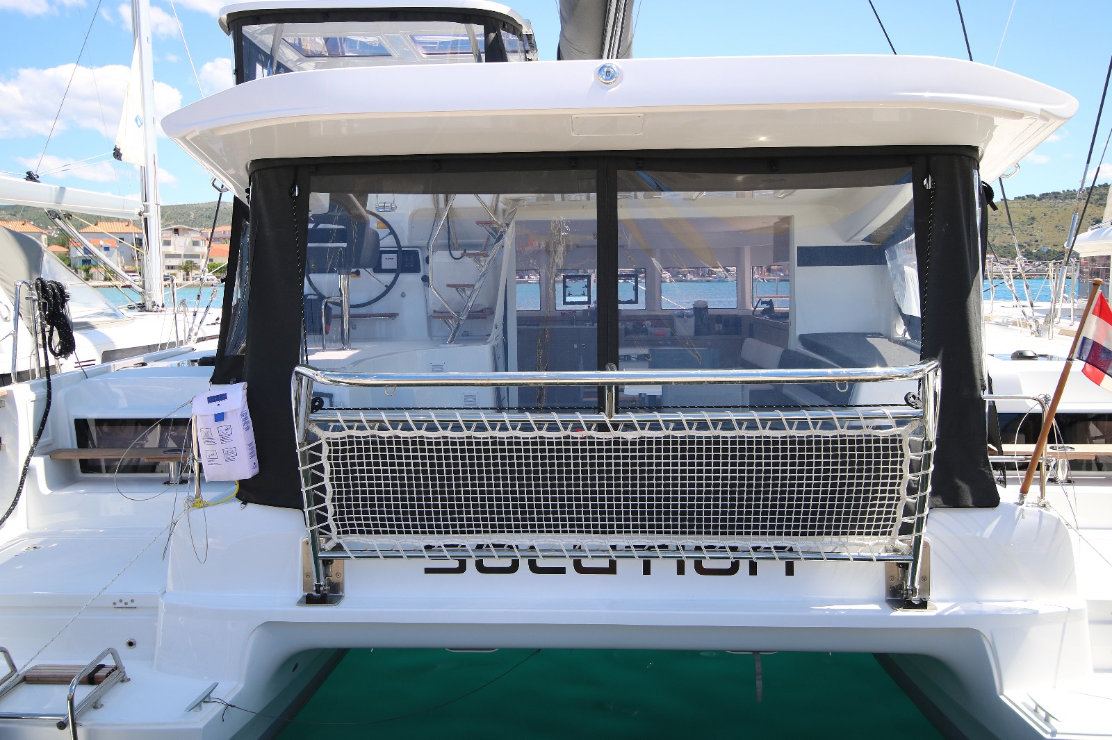 Lagoon 43 - 3 + 2 cab. — photo 20