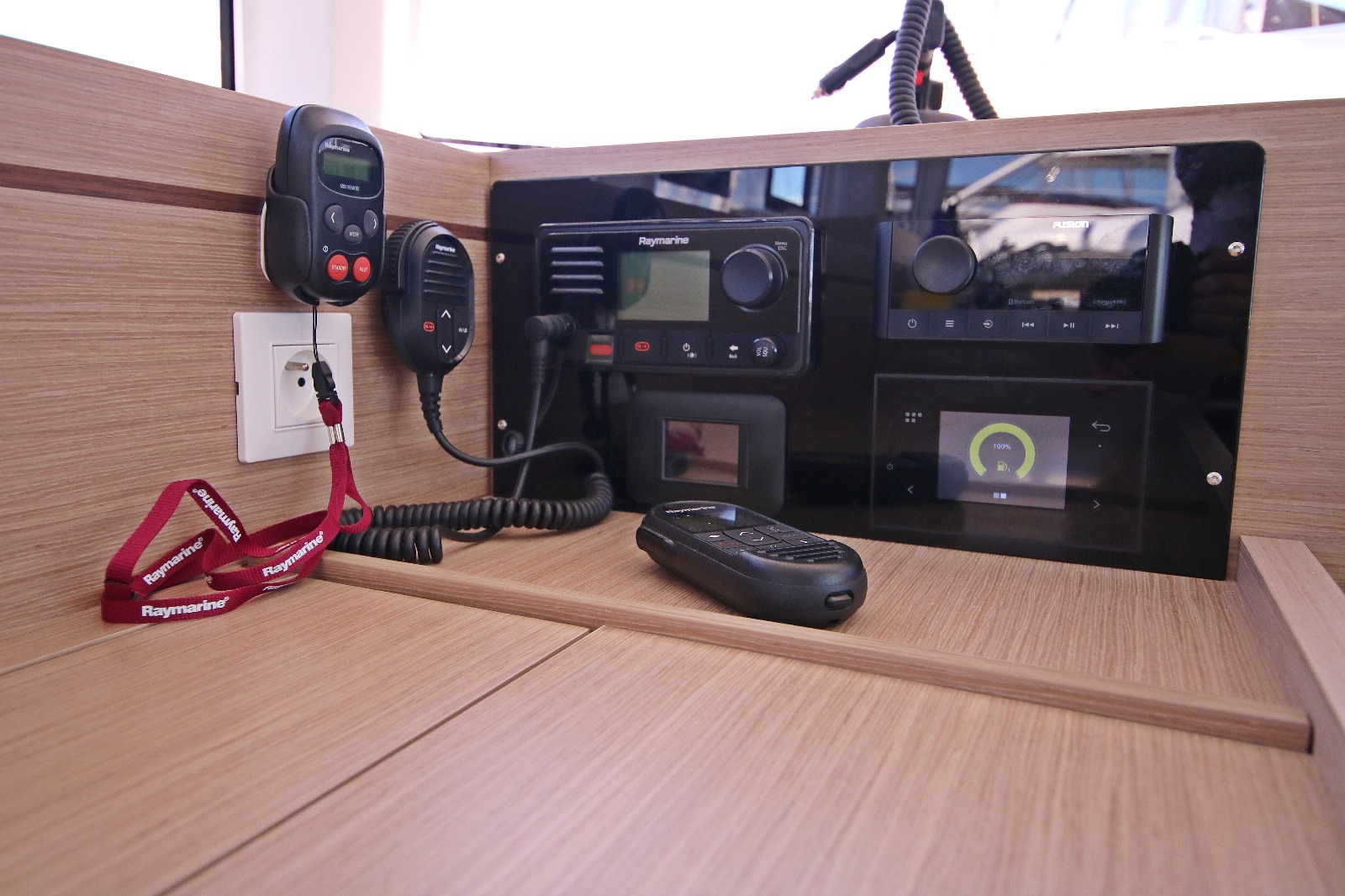 Lagoon 43 - 3 + 2 cab. — photo 28