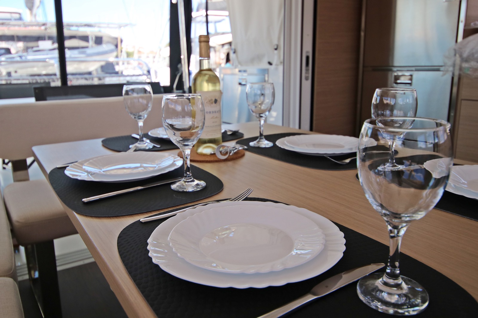 Lagoon 43 - 3 + 2 cab. — photo 33