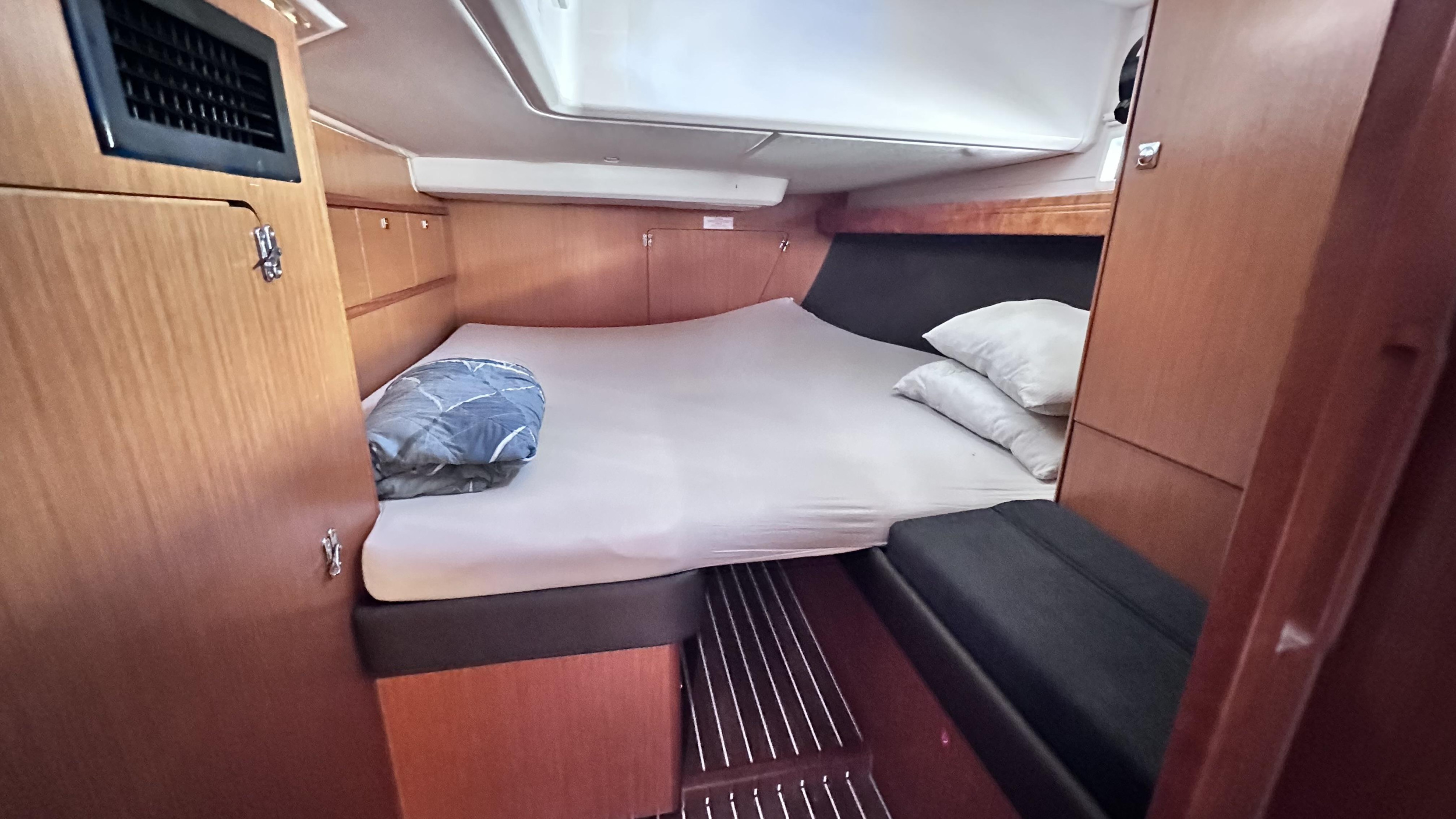 Bavaria Cruiser 56 - 5 + 1 cab. — photo 19