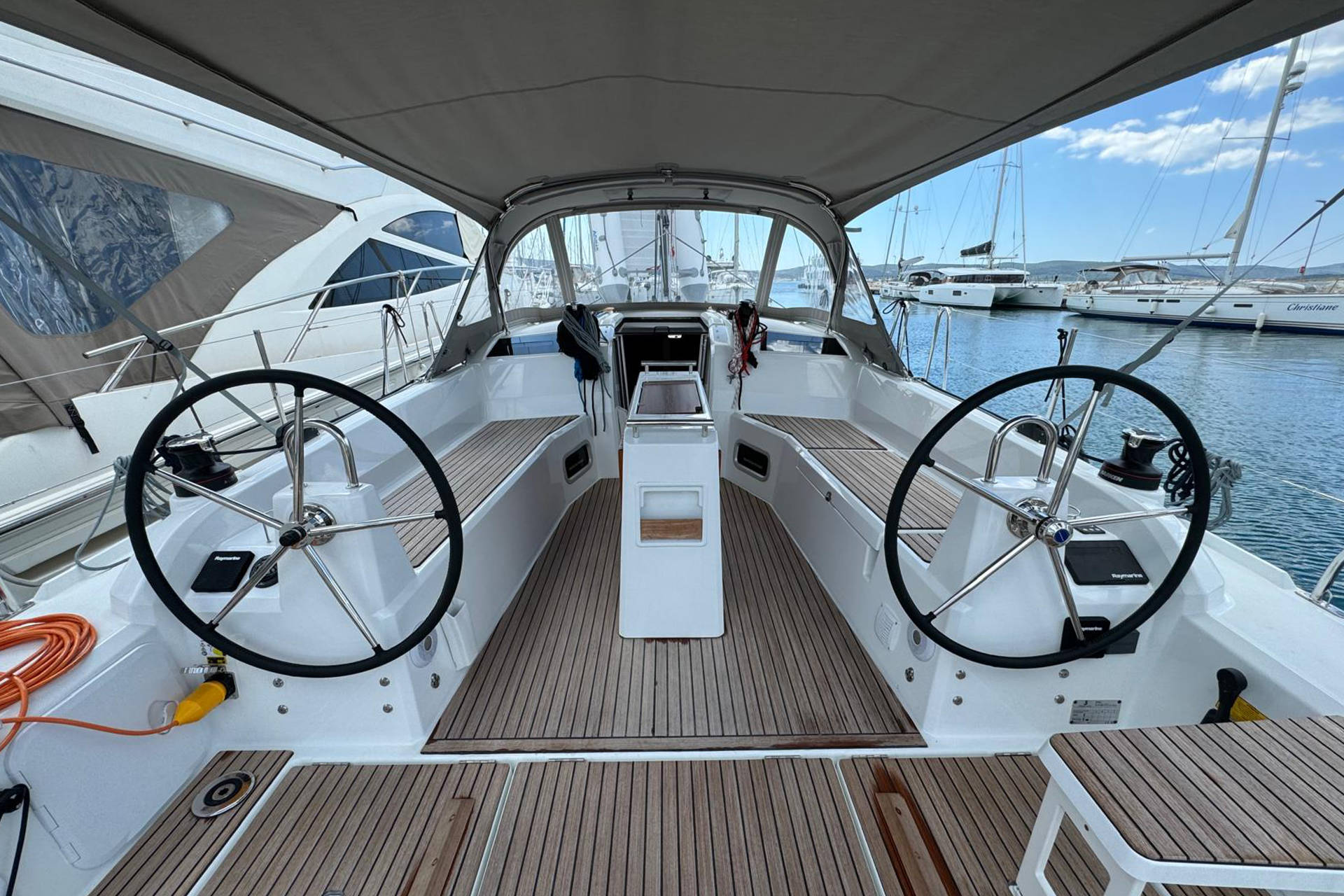 Oceanis 37.1 — photo 9