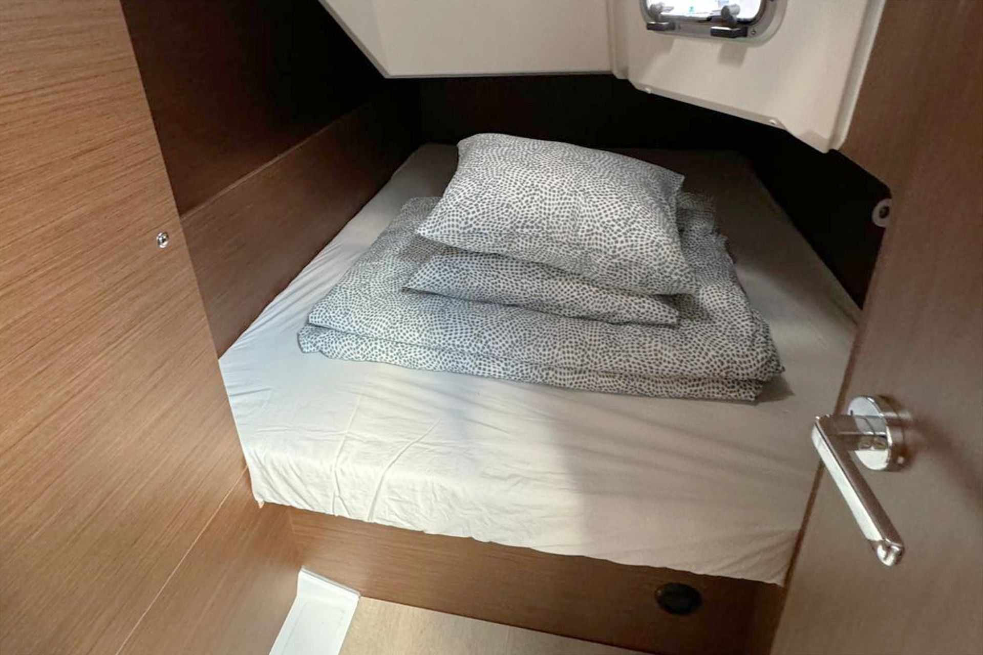 Oceanis 37.1 — photo 15