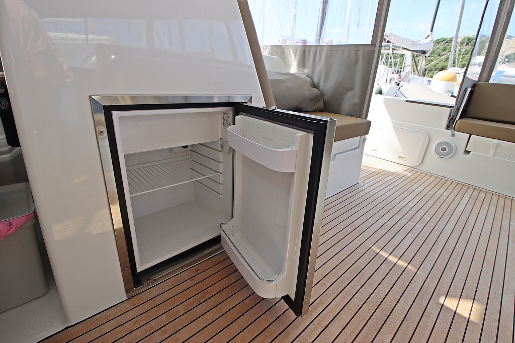 Fountaine Pajot Saona 47 Quintet - 5 + 1 cab. — photo 9