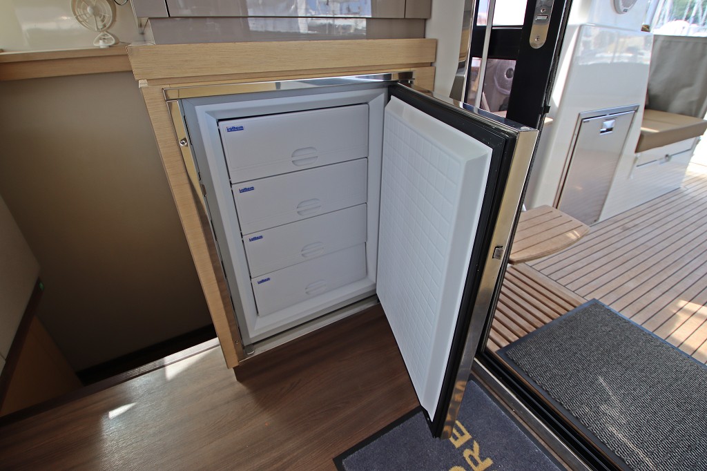 Fountaine Pajot Saona 47 Quintet - 5 + 1 cab. — photo 8