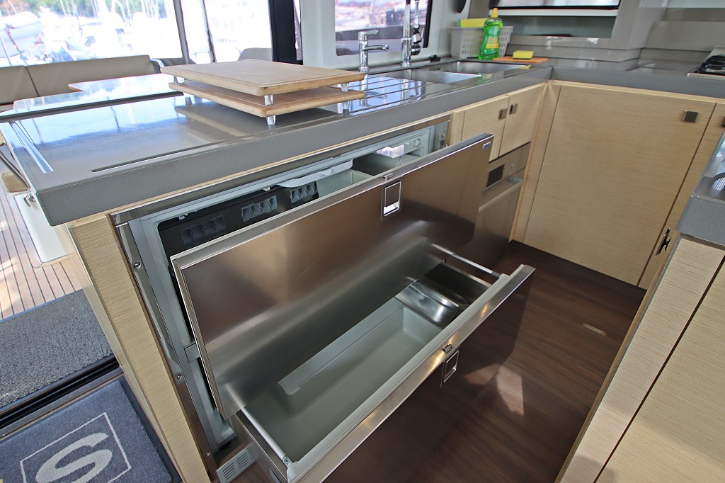 Fountaine Pajot Saona 47 Quintet - 5 + 1 cab. — photo 23