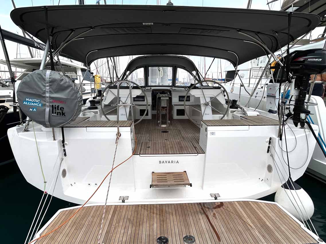 Bavaria C46 - 4 cab. — photo 3