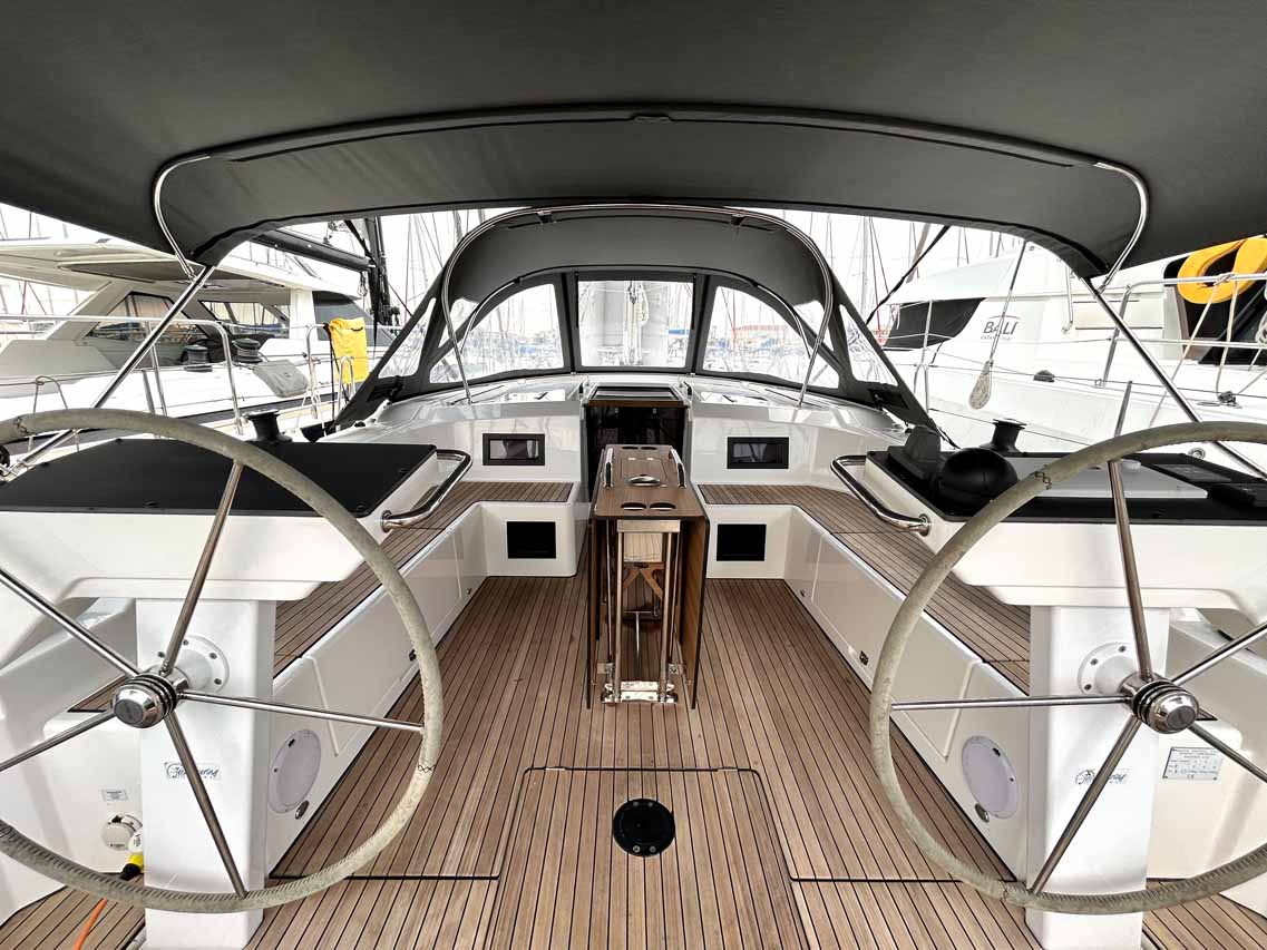 Bavaria C46 - 4 cab. — photo 4