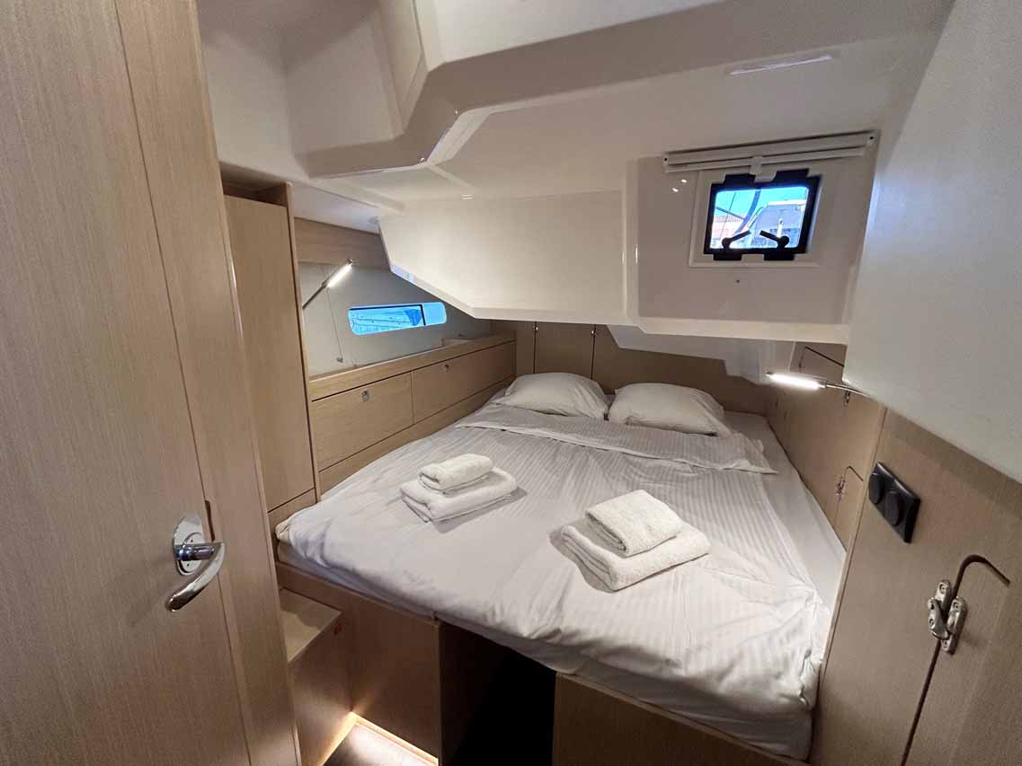 Bavaria C46 - 4 cab. — photo 19