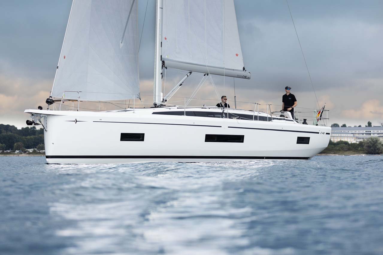 Bavaria C46 - 5 cab. — photo 1