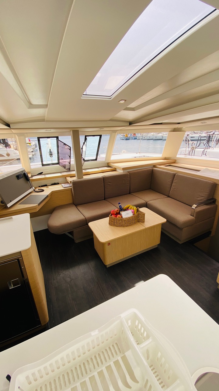 Fountaine Pajot Astrea 42 - 4 + 1 cab. — photo 9