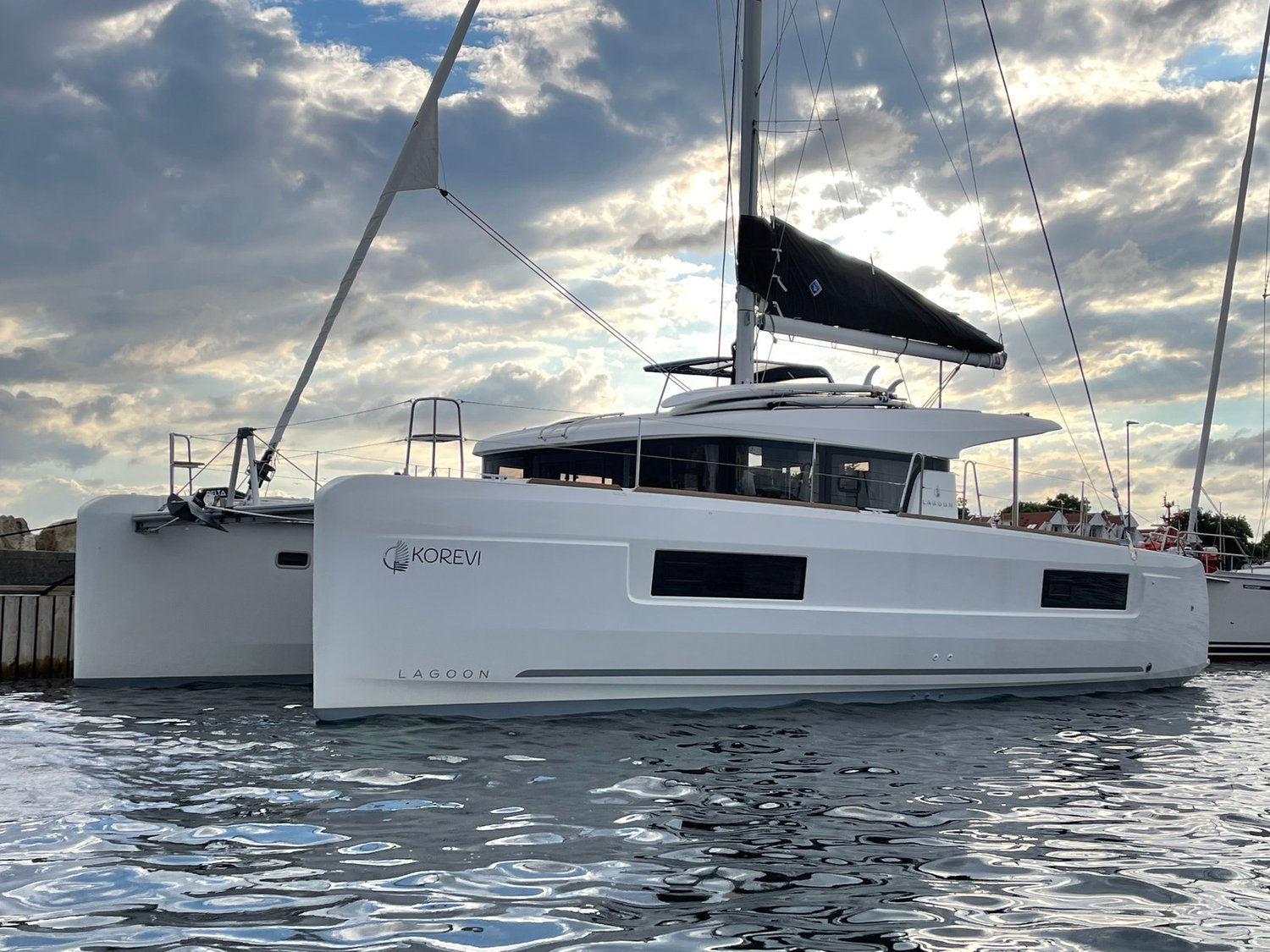 Lagoon 40 - 4 + 2 cab — photo 4