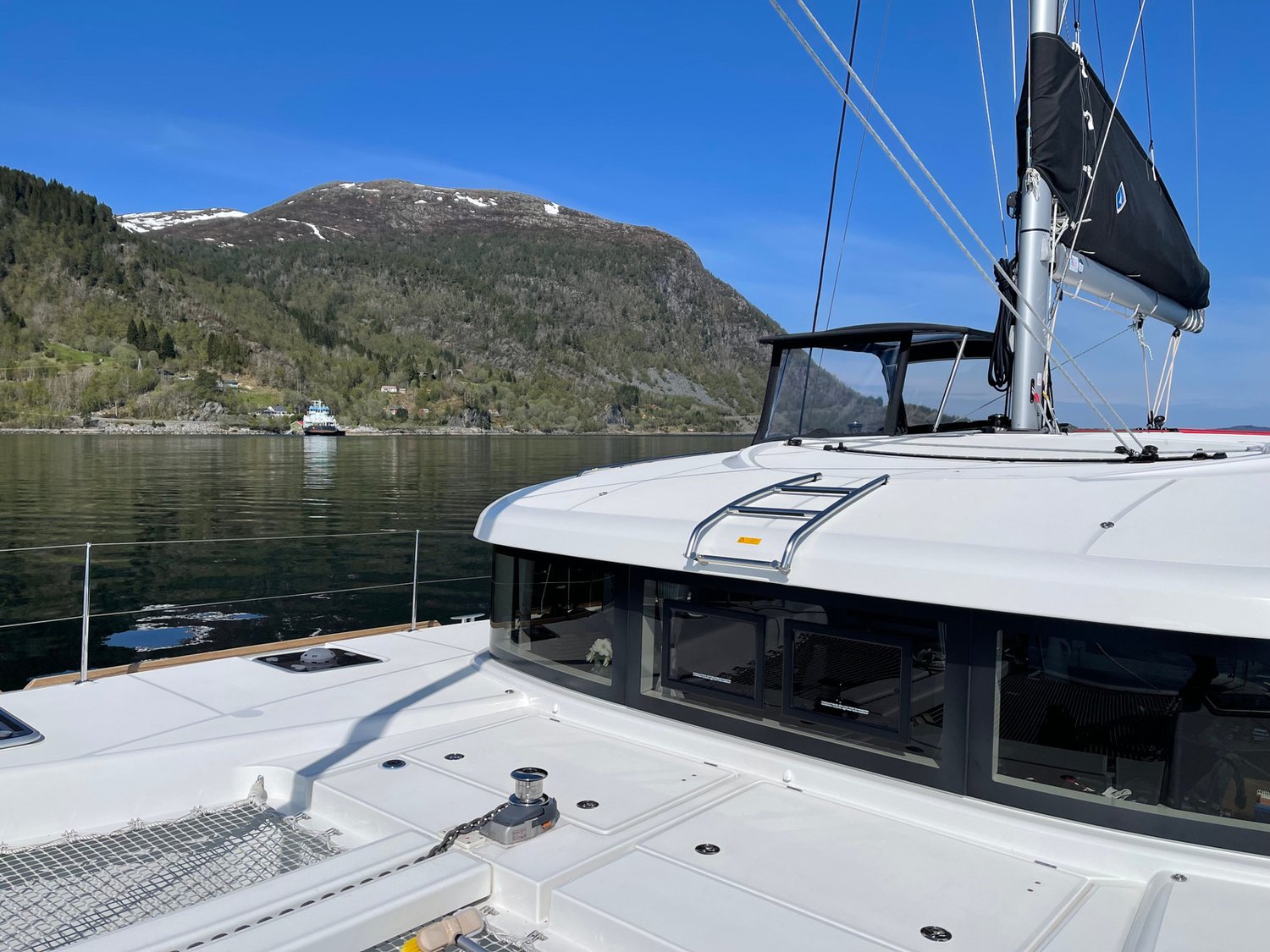 Lagoon 40 - 4 + 2 cab — photo 8