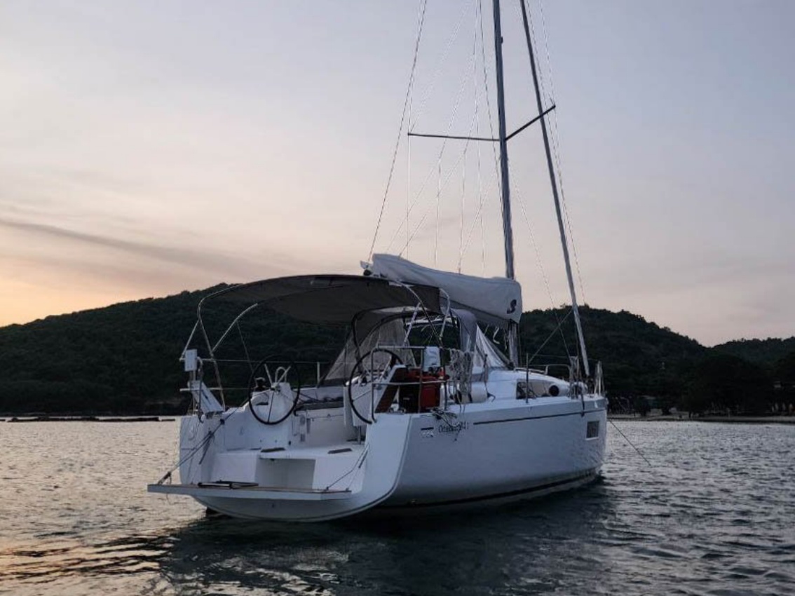 Oceanis 34.1 — photo 7