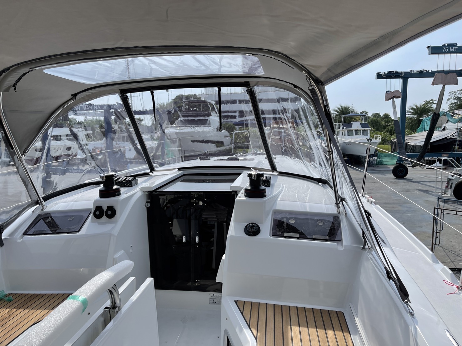 Oceanis 34.1 — photo 11