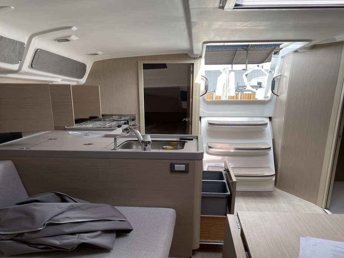 Oceanis 34.1 — photo 19