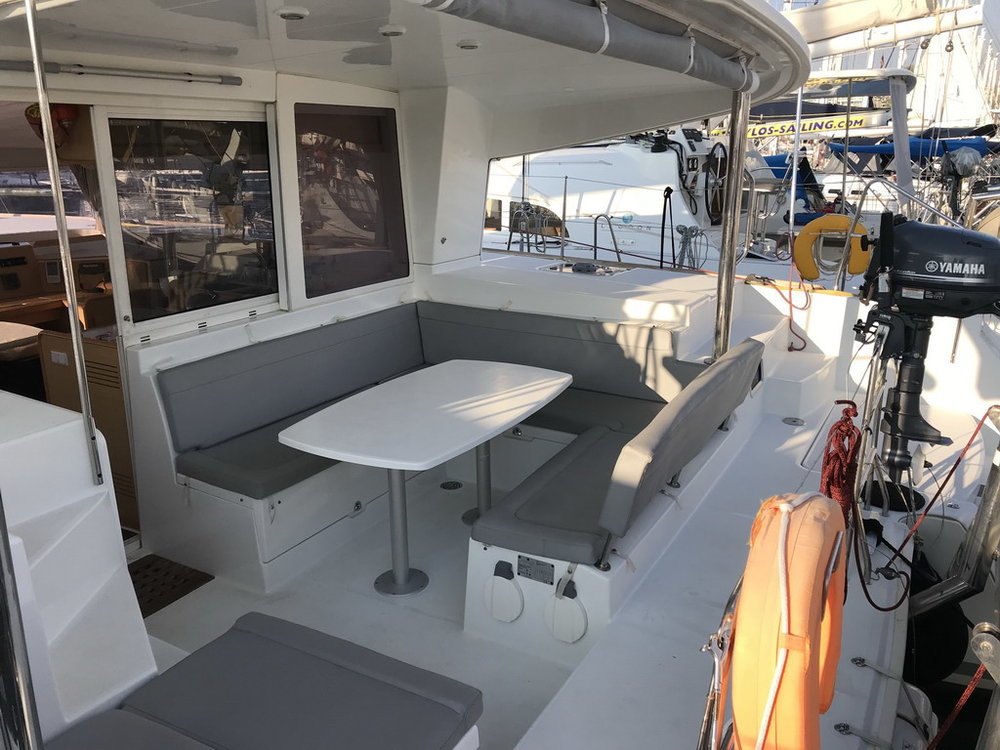 Lagoon 400 - 4 cab. — photo 7