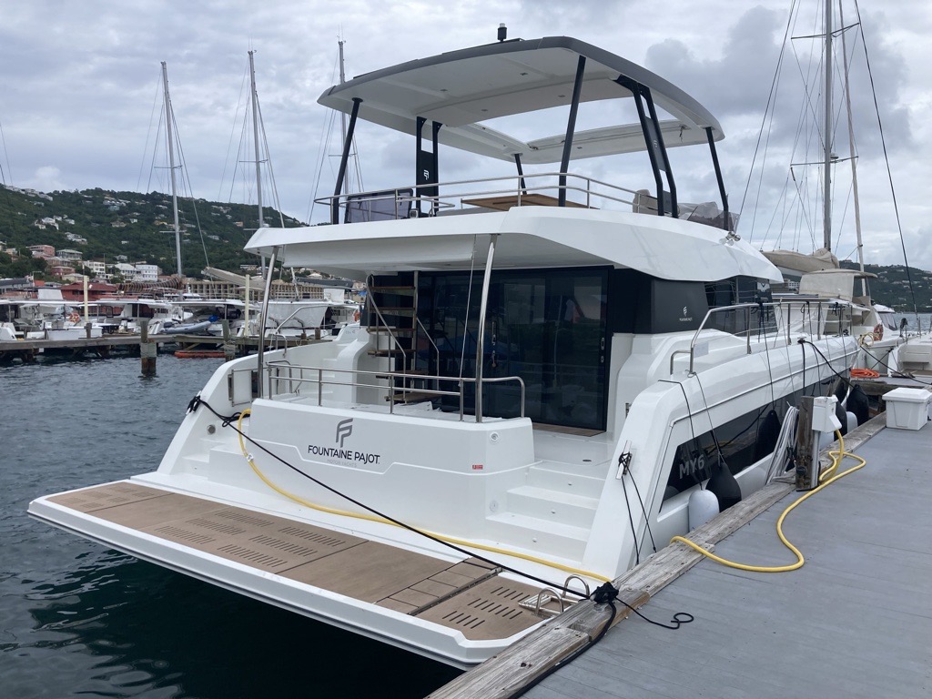 Fountaine Pajot MY6 — photo 4