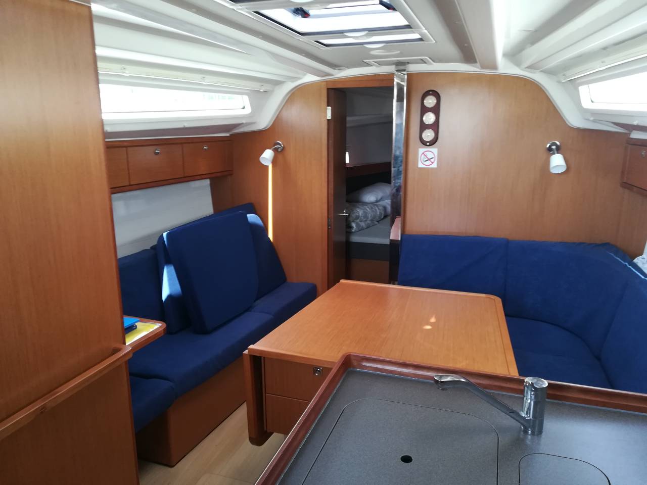 Bavaria Cruiser 37 - 3 cab. — photo 4