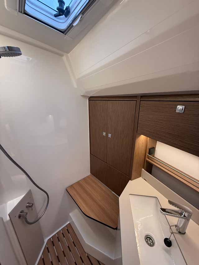 Bavaria C46 - 4 cab. — photo 19