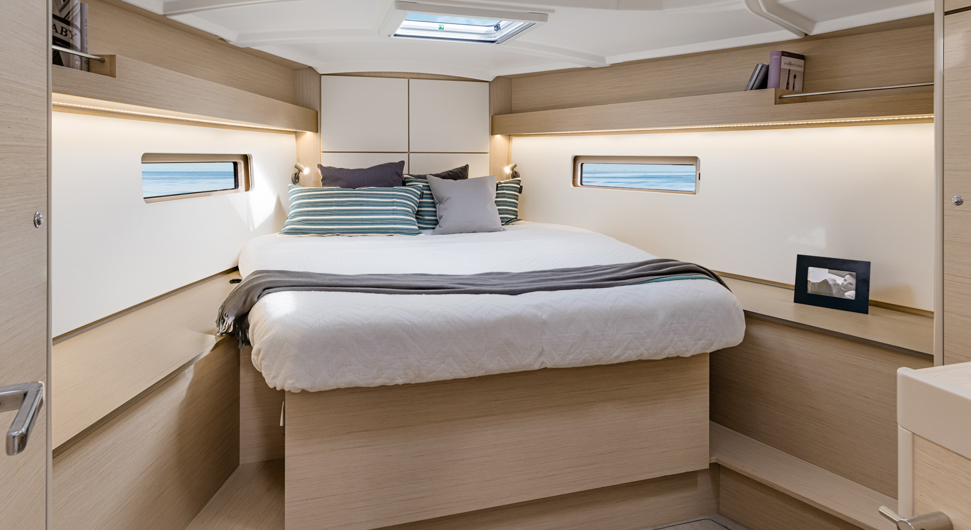 Oceanis 40.1 — photo 10