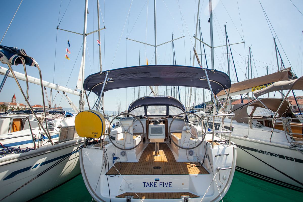 Bavaria Cruiser 34 — photo 3