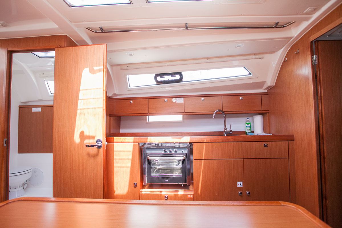 Bavaria Cruiser 41 - 3 cab. — photo 5
