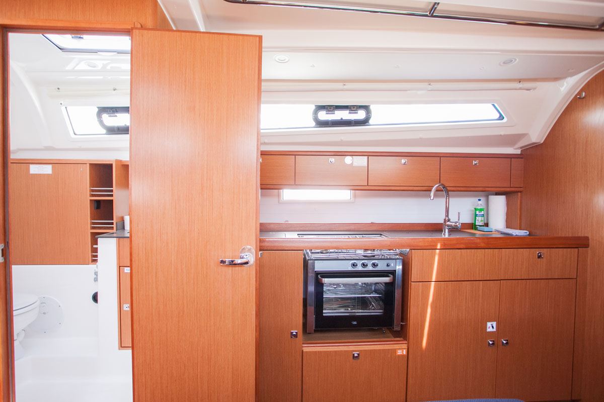 Bavaria Cruiser 41 - 3 cab. — photo 9