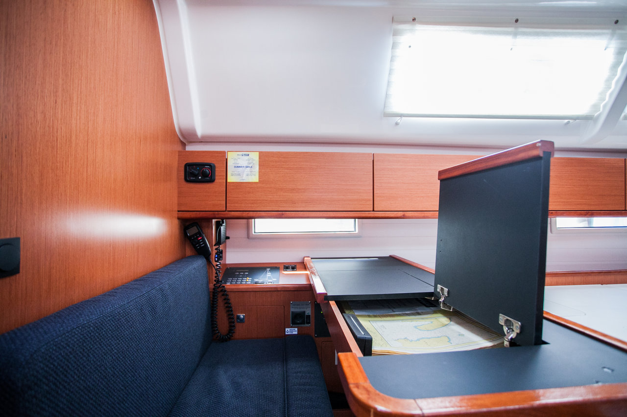 Bavaria Cruiser 51 — photo 8