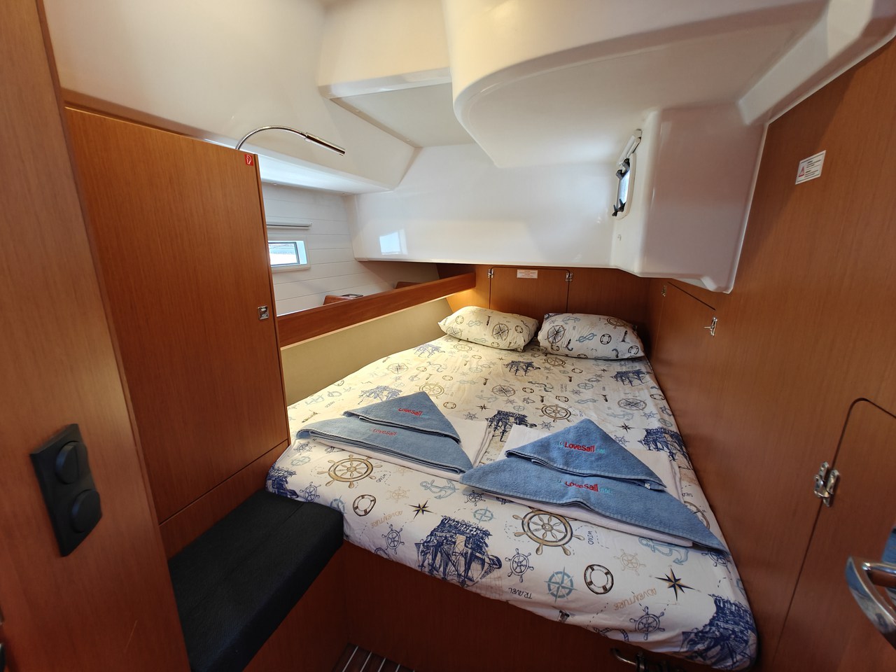 Bavaria Cruiser 46 - 4 cab. — photo 17