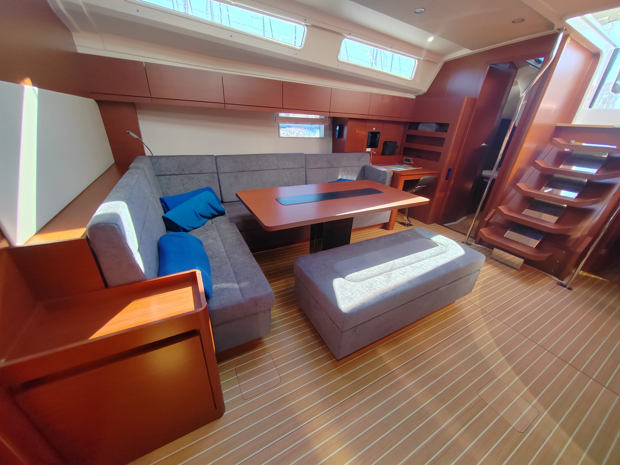 Hanse 508 - 5 cab. — photo 11