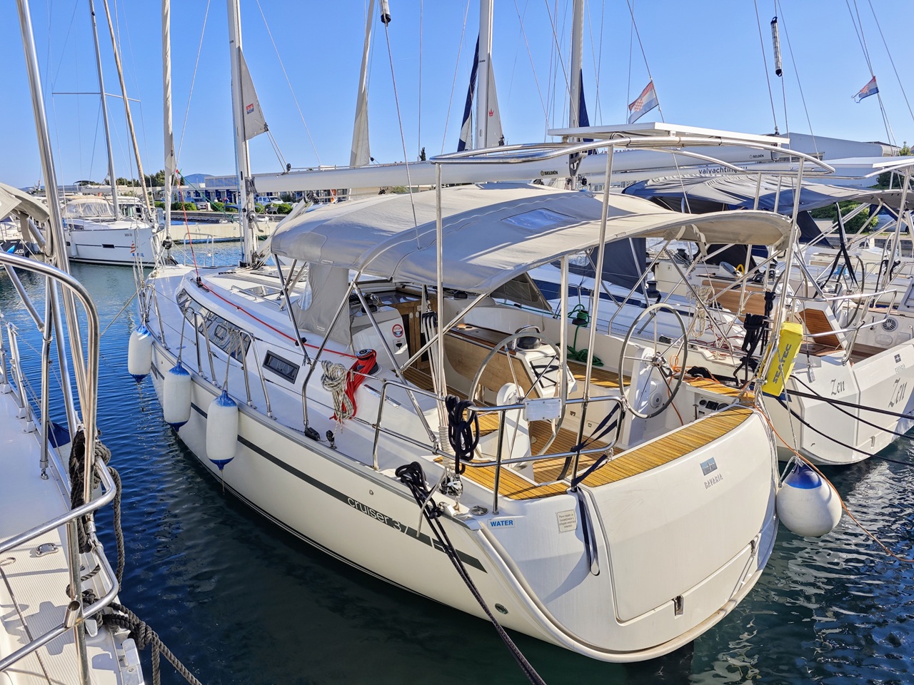Bavaria Cruiser 37 - 3 cab. — photo 4