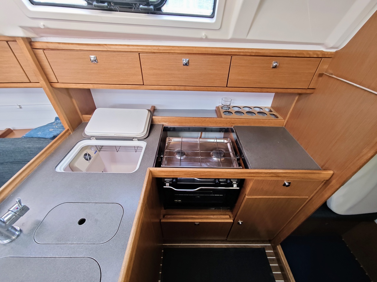 Bavaria Cruiser 37 - 3 cab. — photo 9