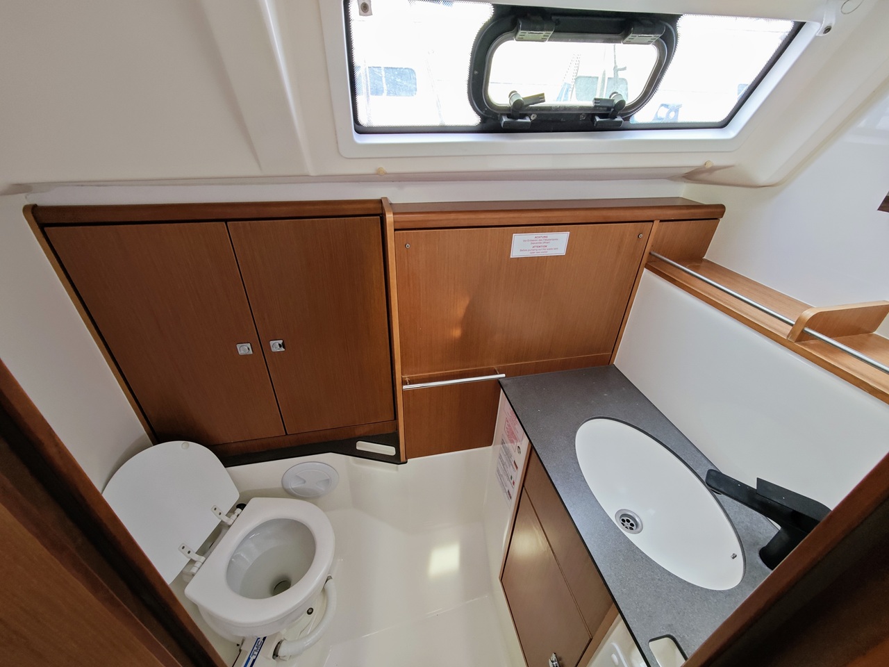 Bavaria Cruiser 37 - 3 cab. — photo 15