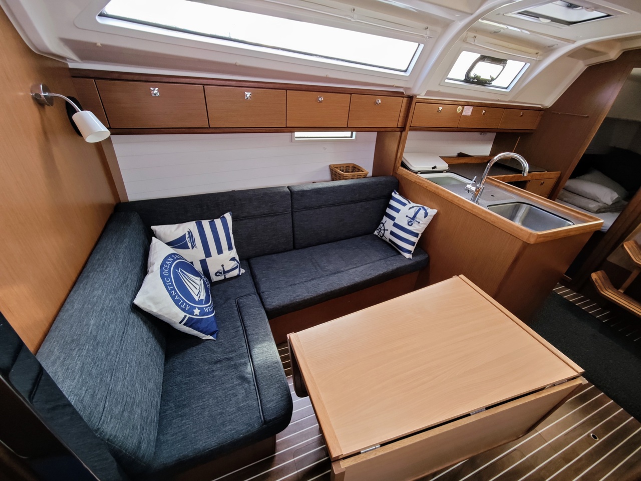 Bavaria Cruiser 37 - 3 cab. — photo 6
